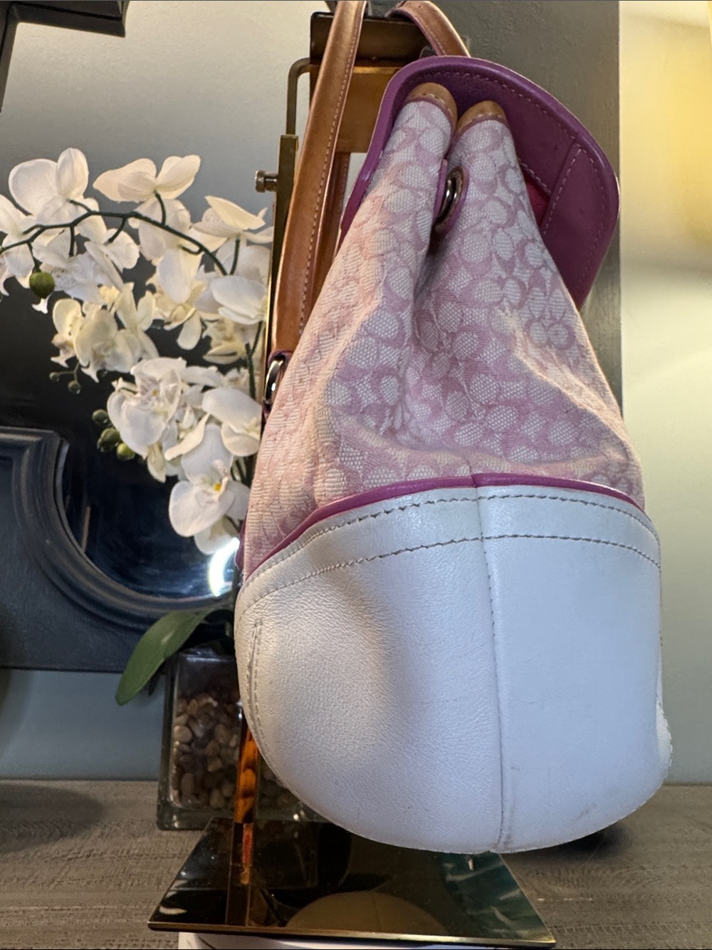 Coach Vintage Hampton Soho Scarce Color Pink & White Canvas w/ Tan Leather Trim - Picture 5 of 17
